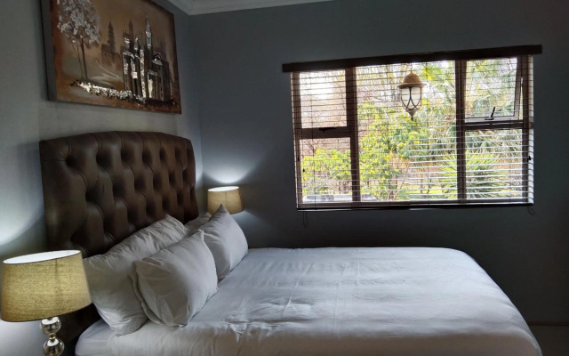 Menlyn Mews Guesthouse