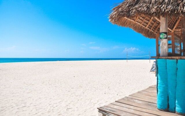 Palumbo Waves Resort