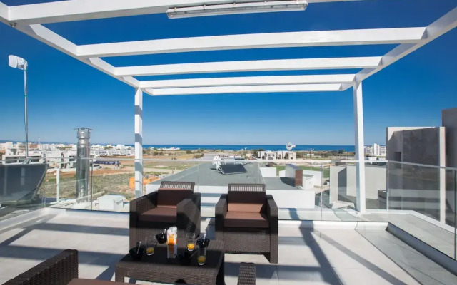 Villa Prol25, Beautiful 2bdr Protaras Villa With Pool, Close to Fig Tree Bay