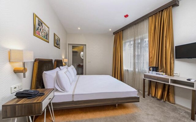 Almina Guest House