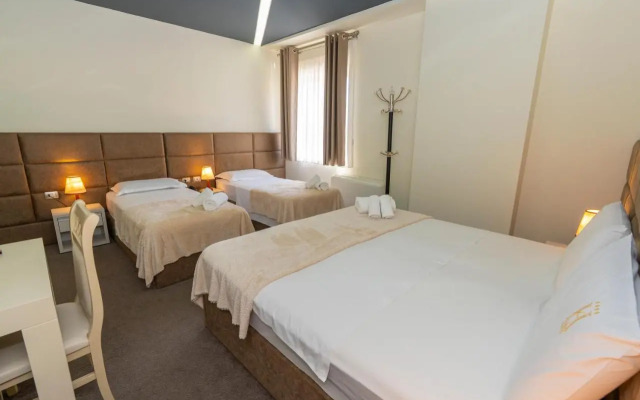 Hotel Emigranti 2
