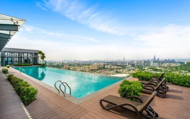 Eko Cheras by De Space