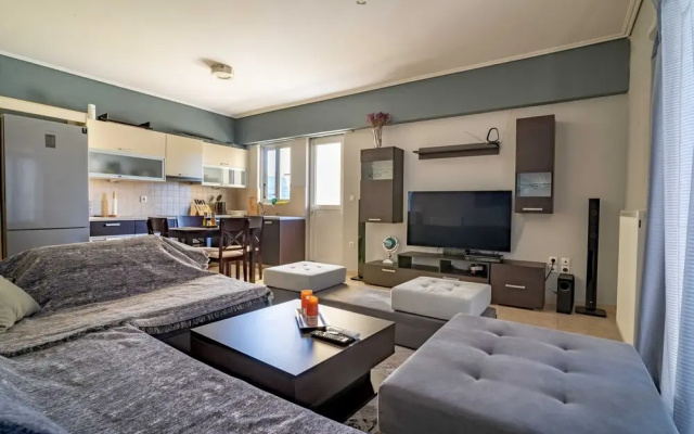 Kalithea train station 1bedroom 2persons