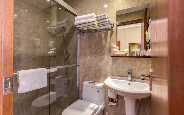 Rome Love Hotel