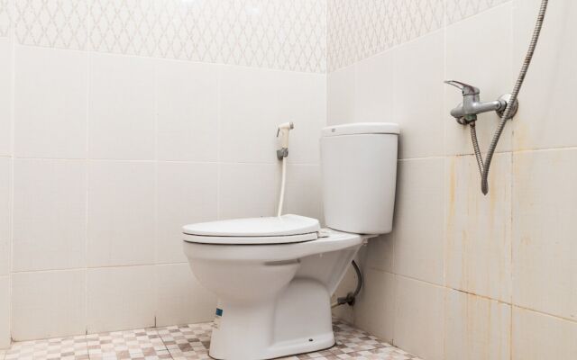 RedDoorz near Sultan Mahmud Badaruddin Airport Palembang