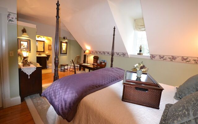 The Briarwood B&B