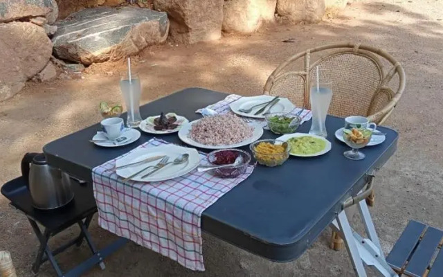 Jungle Beach Hostel