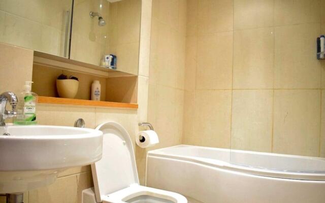 Minimal Studio With Views Over Battersea Park