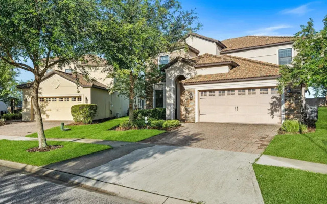 1467 Rolling Fairway Drive