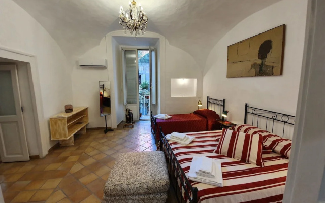 Spanish Palace Rooms, Apartment & Terrace