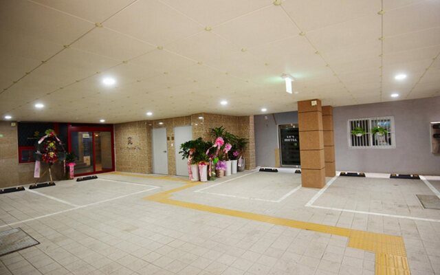 Dorcas Tourist Hostel
