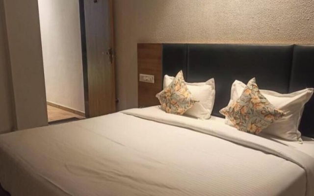 Royal Home Stay