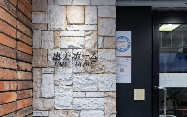 Yoneyama 2F