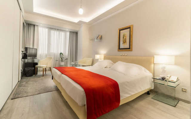 St. George Lycabettus Lifestyle Hotel