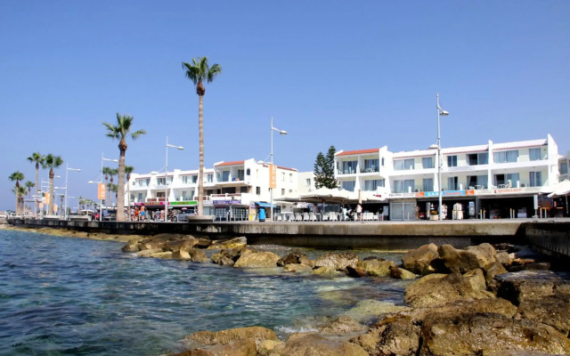 Paphinia Hotel Apartments