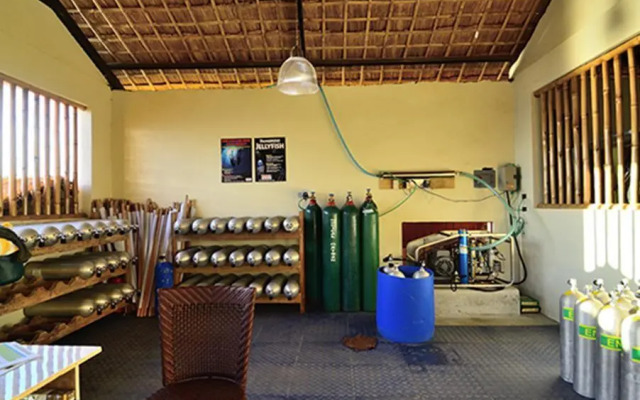 Buceo Anilao Beach & Dive Resort