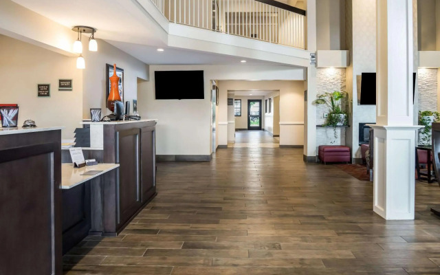 Country Inn & Suites by Radisson, Grandville-Grand Rapids West, MI