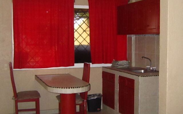Hotel Villas Amarillas