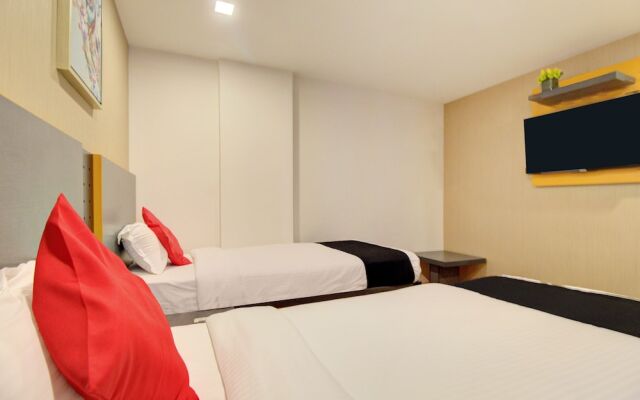 Capital O 41106 37th Crescent Boutique Suites