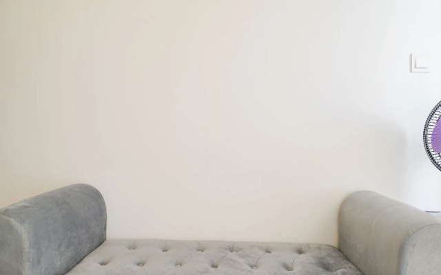 Nice And Elegant 1Br At Citra Living Apartment