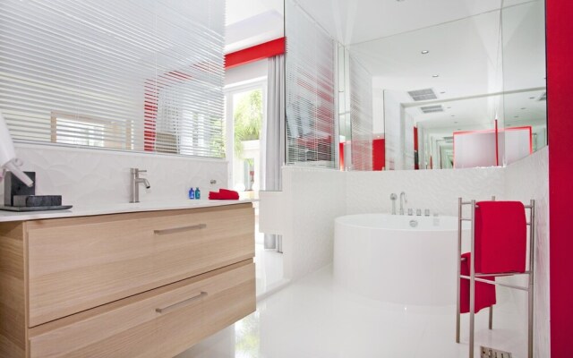 Majestic Design Villa