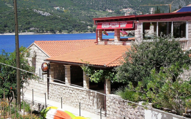 Villa Doris