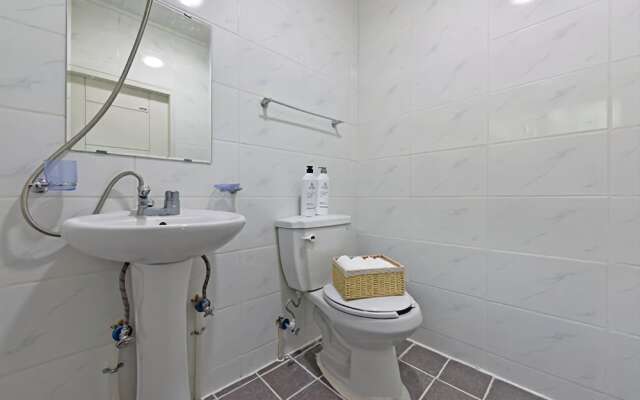 Pocheon Shine Hill Pension