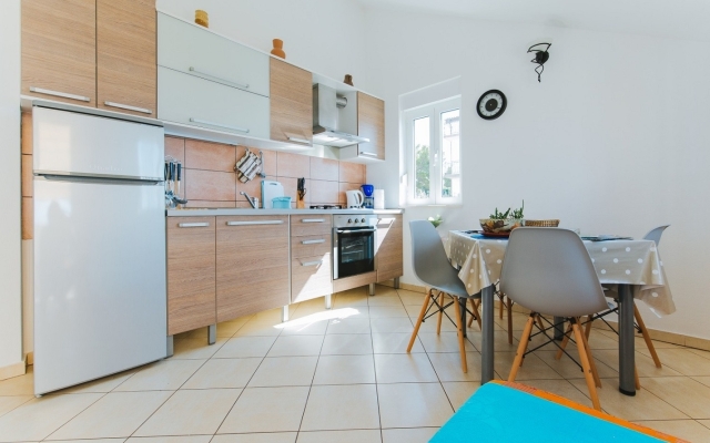 Apartment Mari - sea view apartments: A3 Silver Nemira, Riviera Omis