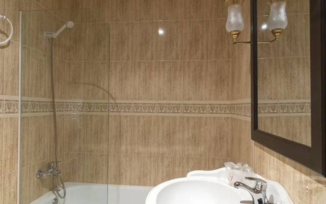 Hostal Restaurante La Sima