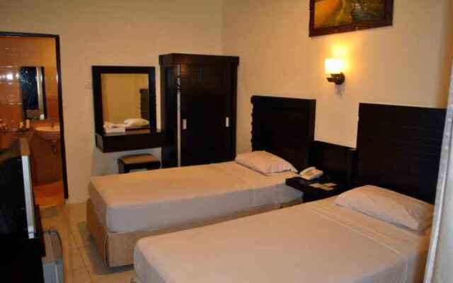 Grand Wisata Hotel