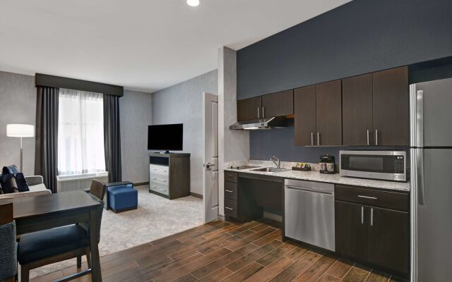 Homewood Suites by Hilton Edison Woodbridge