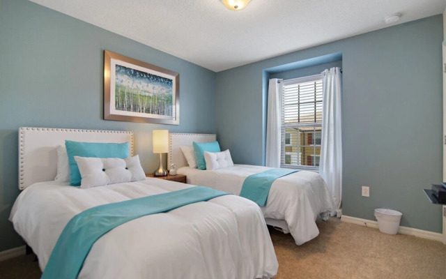 Solterra 5BR Splash Pool Townhouse