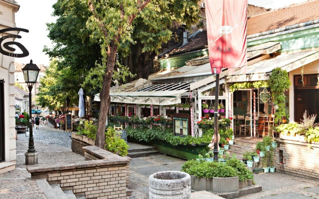 Feel Belgrade Bohemian Apartment