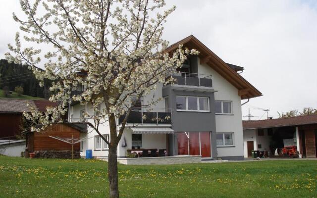 Ferienwohnungen Simon - Hauserhof