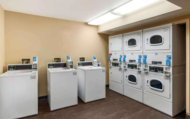 Extended Stay America Suites Los Angeles Monrovia