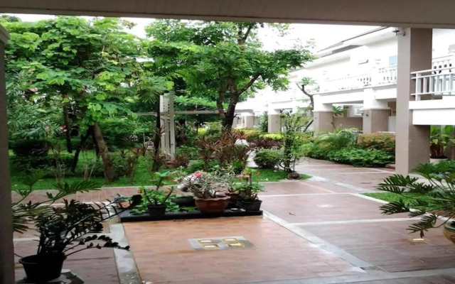 Tonwa Resort Hotel