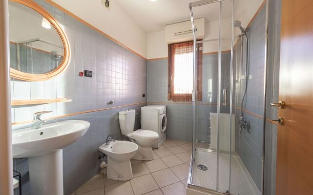 Leopolda Modern by Mmega