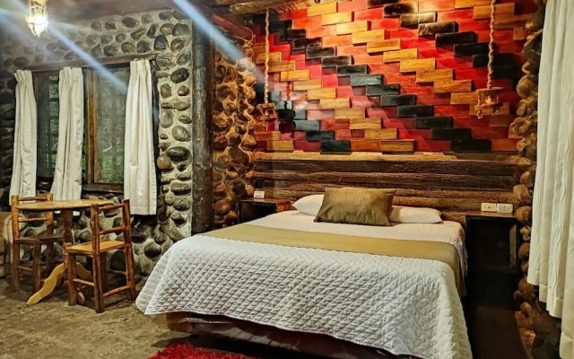 Hosteria Flor de Canela