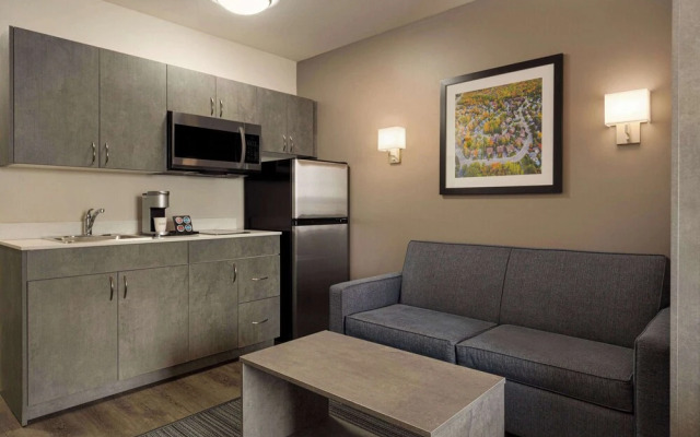 Microtel Inn & Suites By Wyndham Boisbriand