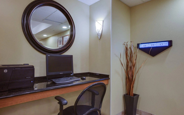 Candlewood Suites Richmond Airport by IHG