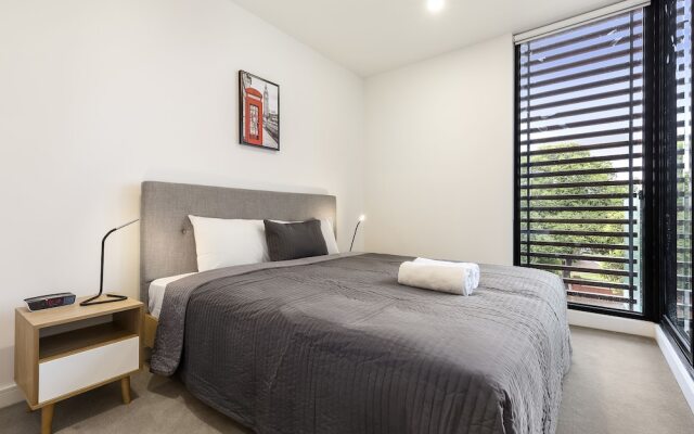 Ellia Doncaster Apartment