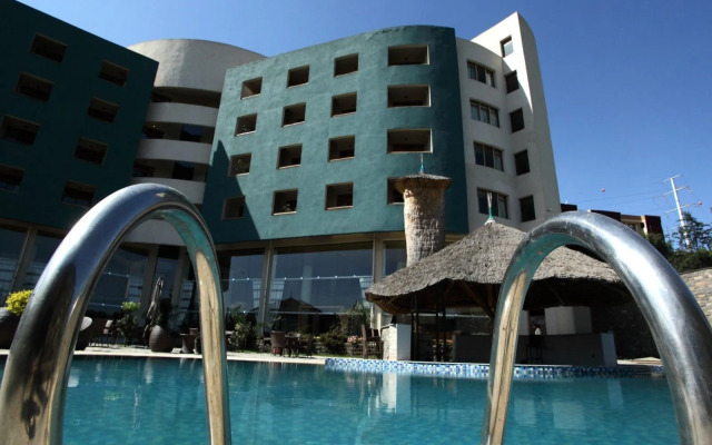 Nega Bonger Hotel