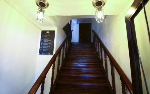 Hostel Lucia Suites