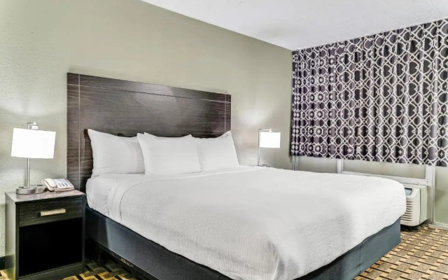 Quality Inn Detroit Downtown