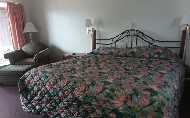 Midtown Inn & Suites