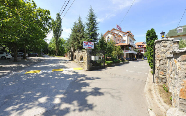 Hotel Sucevic Garni