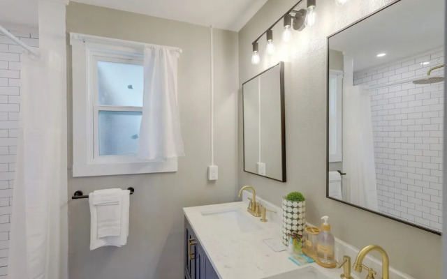 Temple Family Home: 4 Mi to Dtwn!