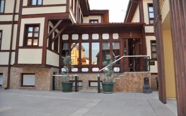 Arasta Konak Otel