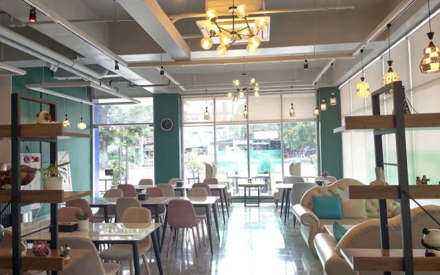 The Clover Hotel