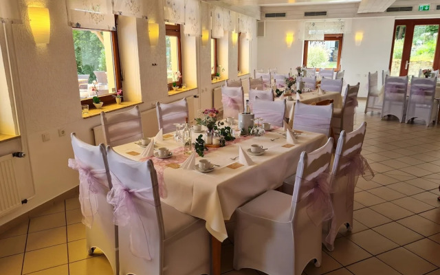 Waldquelle Hotel Restaurant